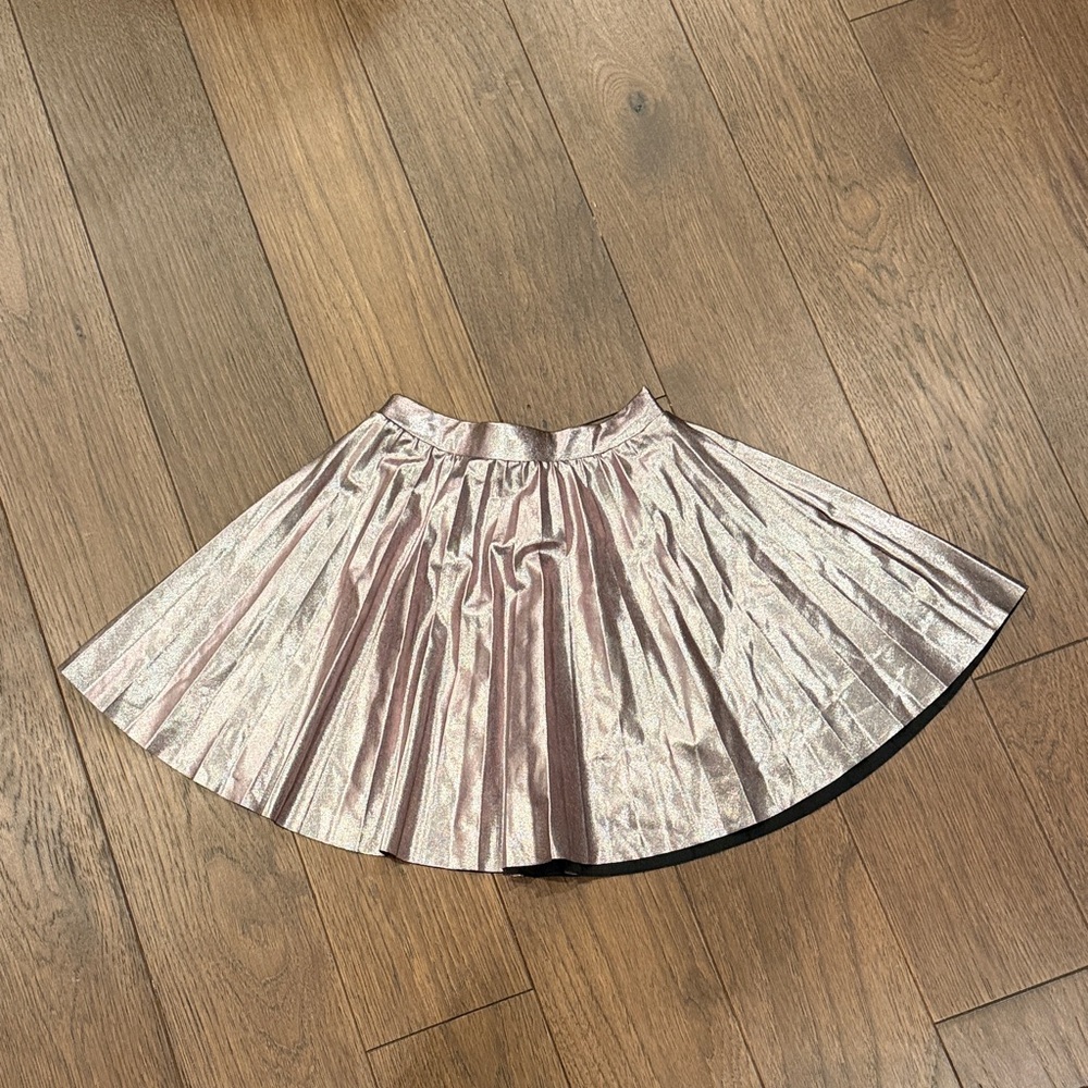 Zara Girls Metallic Pleated Skirt Size 8 C3-035